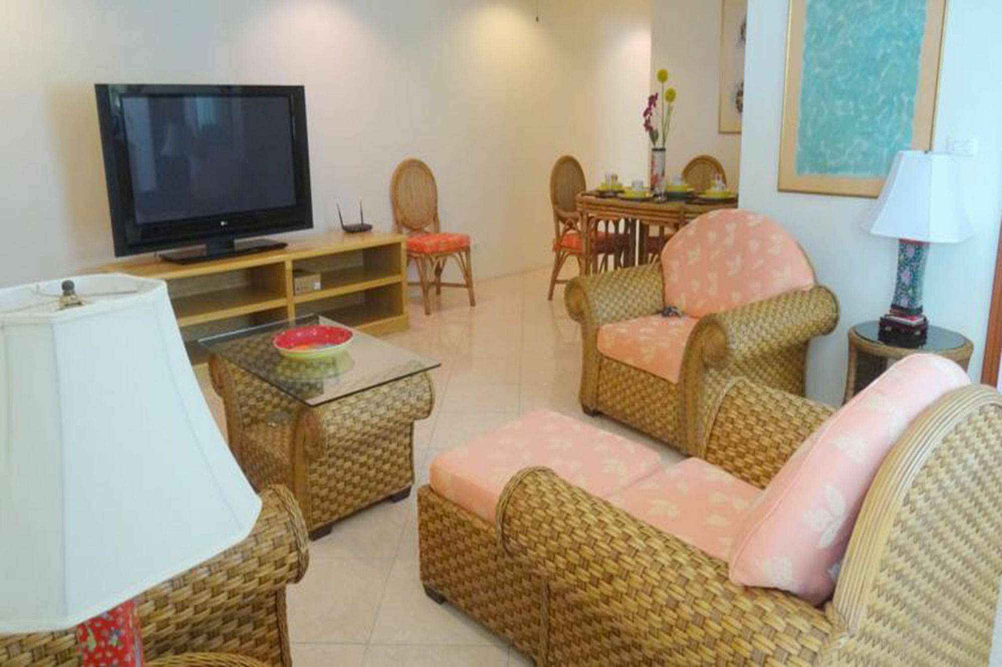 Butterfly Garden Boutique Residences Apts And Villas, A Lifestyle Destination Ex Lg 1-3 Bedroom Units , Full Kitchen, 2 Full Bathrooms, Rain Shower, Spa Bath, Free Bbq, Free Fast Fiber Optic Wifi, Staff 24-7 Патая Екстериор снимка